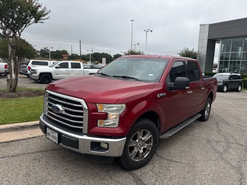 Used 2015 Ford F150 XLT w/ Equipment Group 301A Mid RWD image 2