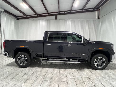 New 2025 GMC Sierra 2500 SLT w/ Texas SLT Premium Package image 6