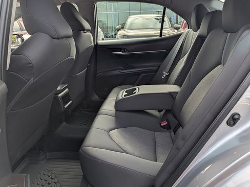 Used 2024 Toyota Camry LE w/ Convenience Package FWD image 11