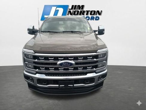 Used 2026 Ford F250 Lariat w/ Chrome Package AWD/4WD image 3