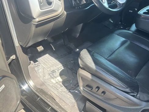 Used 2017 GMC Sierra 1500 SLT w/ SLT Premium Package AWD/4WD image 27