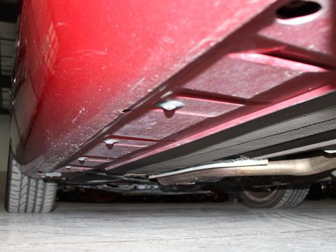 Used 2006 Chrysler Crossfire Limited RWD image 7