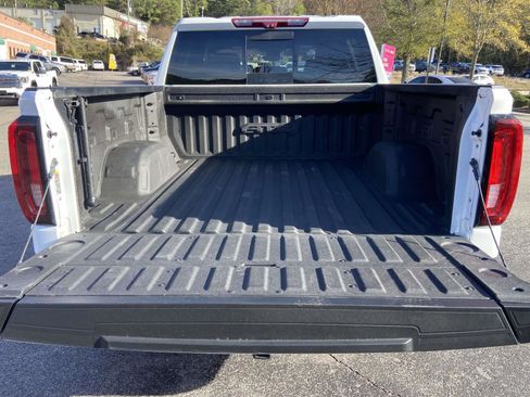 Certified 2023 GMC Sierra 1500 AT4 w/ Technology Package image 33