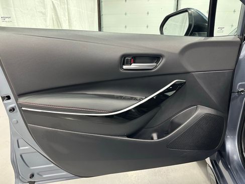 Used 2025 Toyota Corolla XSE image 8