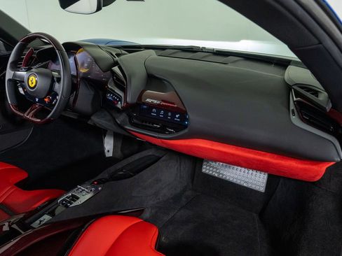 Used 2023 Ferrari SF90 Stradale AWD/4WD image 33