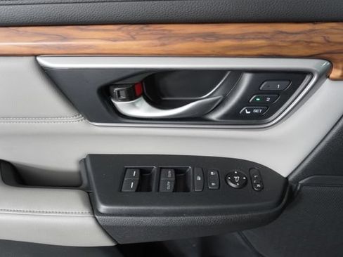 Used 2020 Honda CR-V EX-L image 20