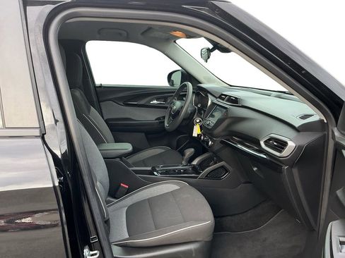 Used 2023 Chevrolet TrailBlazer LS image 22