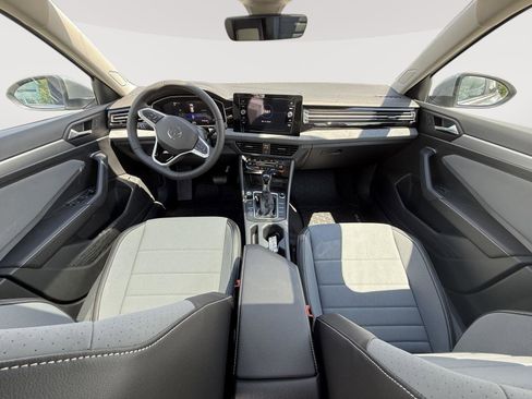 New 2025 Volkswagen Jetta SE image 11