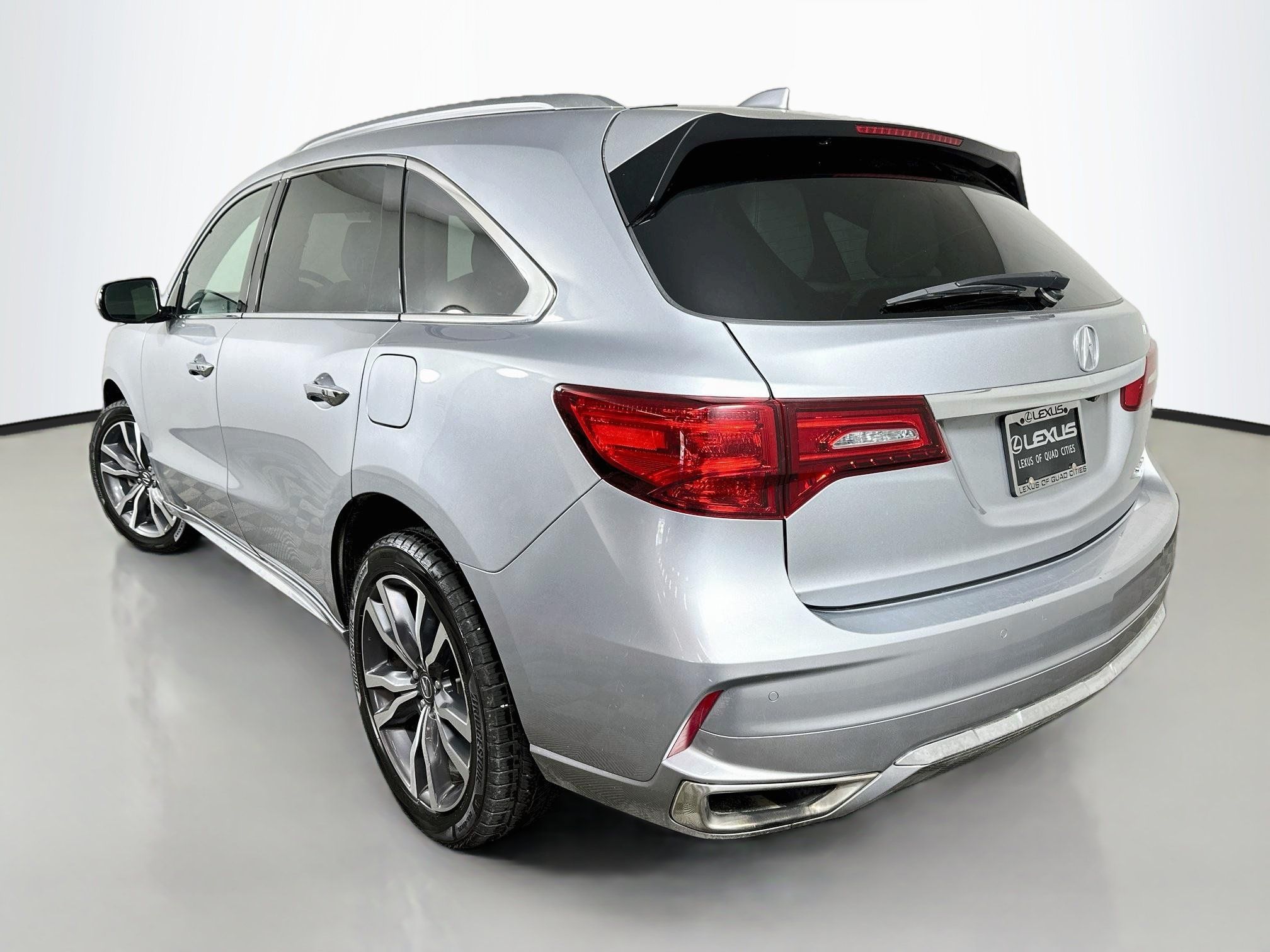 Used 2019 Acura MDX w/ Advance Package AWD/4WD image 5