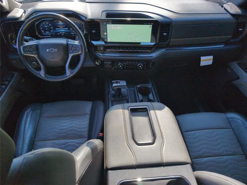 Used 2022 Chevrolet Silverado 1500 ZR2 image 26