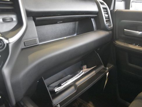 New 2026 RAM 2500 Big Horn AWD/4WD image 42