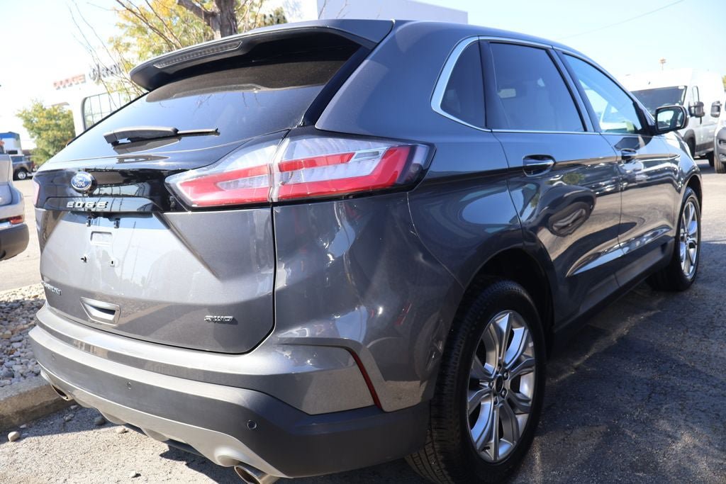 Used 2024 Ford Edge Titanium AWD/4WD image 3