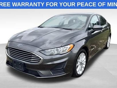 Used 2019 Ford Fusion SE