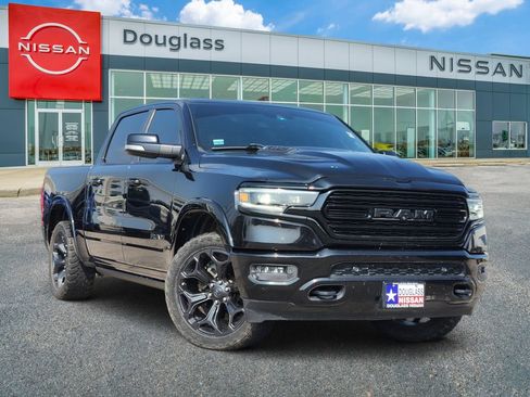 Used 2020 RAM 1500 Limited w/ Black Appearance Package AWD/4WD image 1