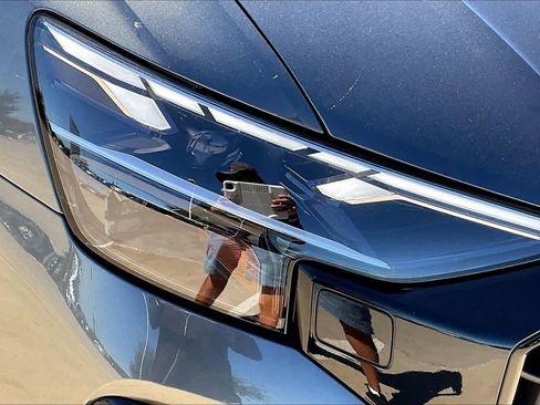 New 2026 Audi Q8 Premium Plus image 13