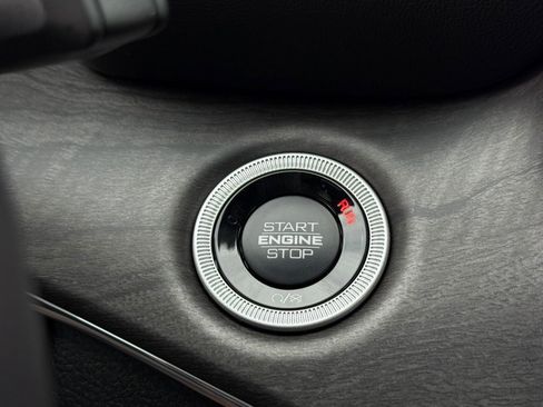 New 2025 Jeep Grand Cherokee Overland w/ Adv Protech Group III image 30