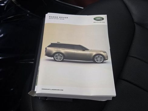 Used 2024 Land Rover Range Rover SE image 28