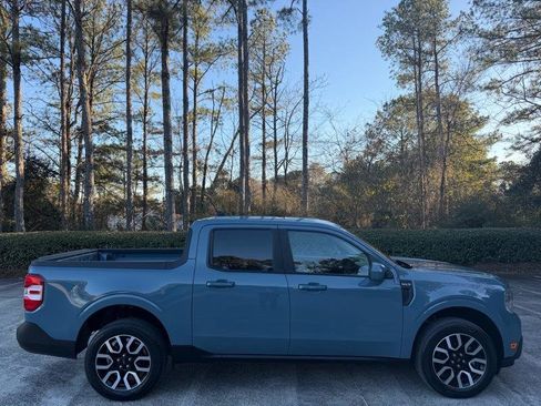 Used 2023 Ford Maverick Lariat image 11