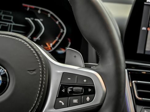 Used 2026 BMW 840i xDrive w/ M Sport Professional Package image 37