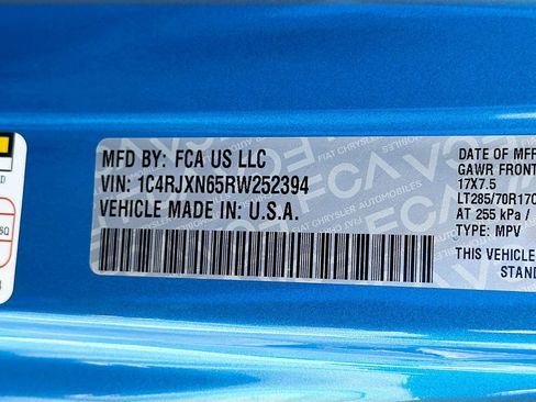 Used 2024 Jeep Wrangler Willys AWD/4WD image 43