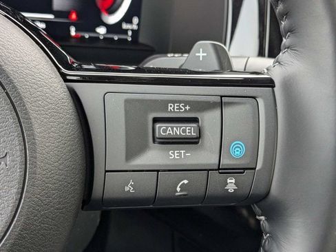 New 2025 Nissan Pathfinder Platinum image 29