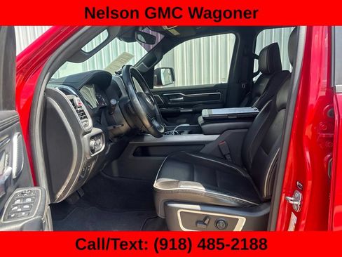 Used 2021 RAM 1500 Laramie AWD/4WD image 9