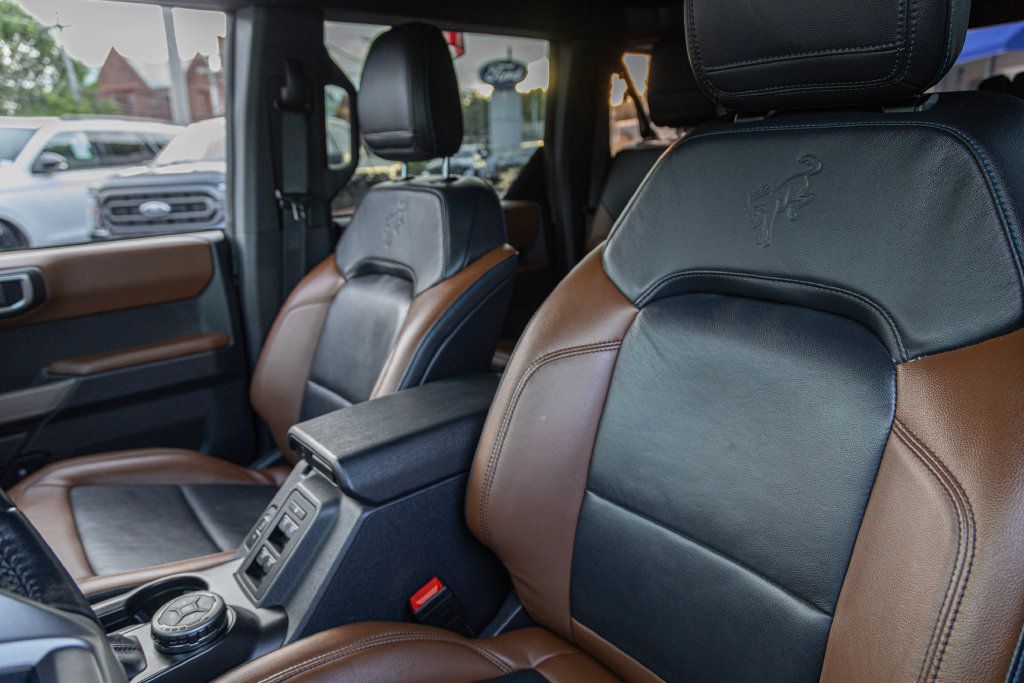 Used 2022 Ford Bronco Outer Banks AWD/4WD image 14