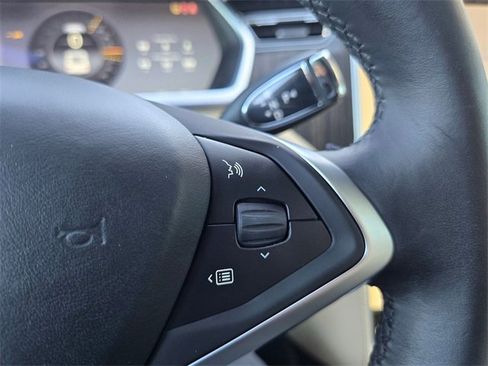 Used 2013 Tesla Model S image 32