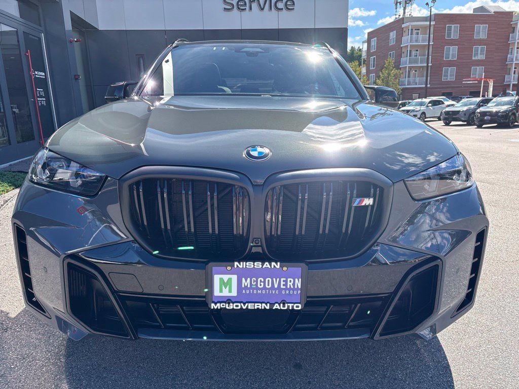 Used 2026 BMW X5 M60i AWD/4WD image 3