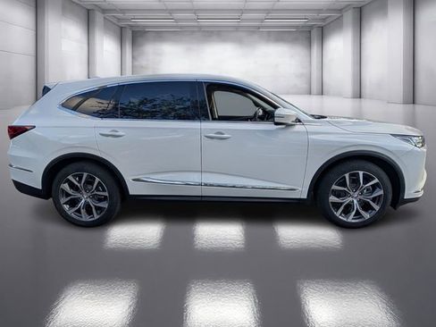 Used 2024 Acura MDX FWD w/ Technology Package image 4