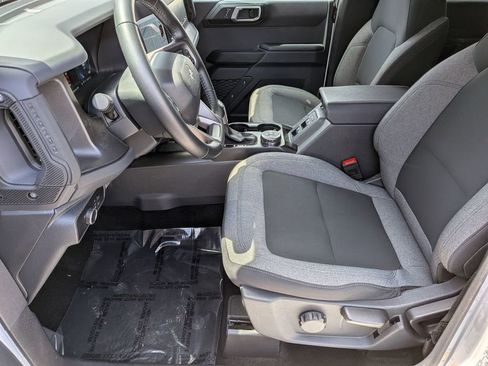 Used 2025 Ford Bronco Big Bend image 17