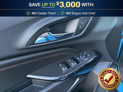 Used 2025 Chevrolet Trax RS w/ Driver Confidence Package image 16