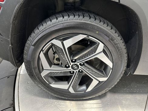 Certified 2023 Hyundai Tucson Limited AWD/4WD image 11