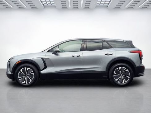 Used 2024 Chevrolet Blazer EV LT AWD/4WD image 7