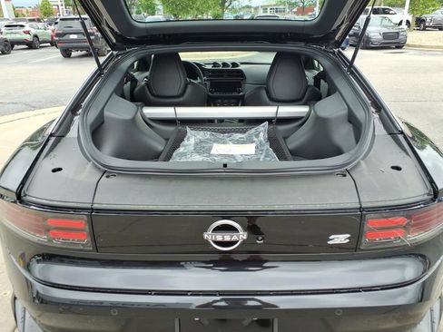 New 2026 Nissan Z Performance w/ Floor Mat Package RWD image 9
