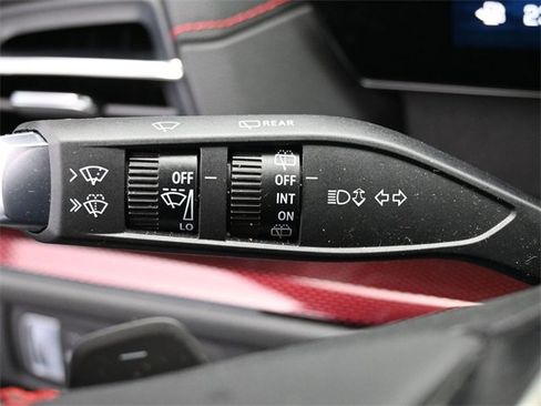 Used 2024 Chevrolet Traverse RS w/ LPO, Floor Liner Package image 19