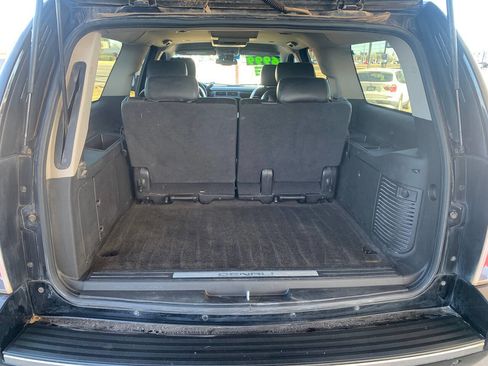 Used 2009 GMC Yukon XL Denali image 9