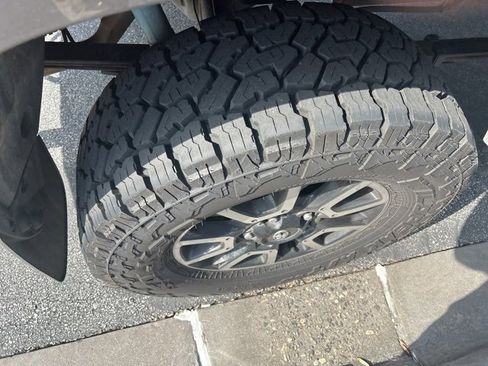 Used 2015 Toyota Tundra SR5 w/ TRD Off Road Package image 3