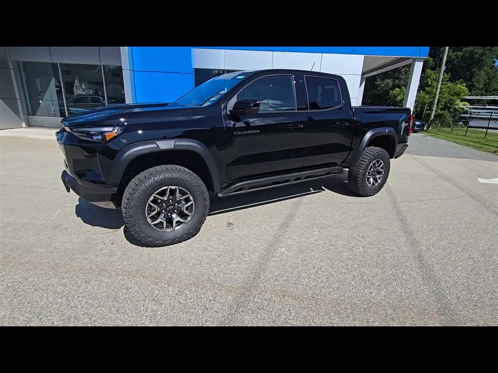 New 2026 Chevrolet Colorado ZR2 AWD/4WD image 4