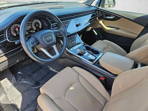Used 2024 Audi Q7 3.0T Prestige w/ Prestige Package image 9