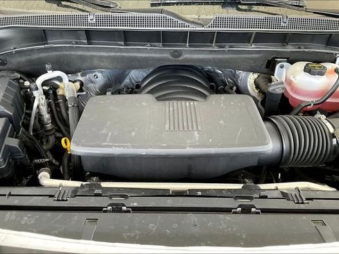 Used 2025 Chevrolet Tahoe LT image 21