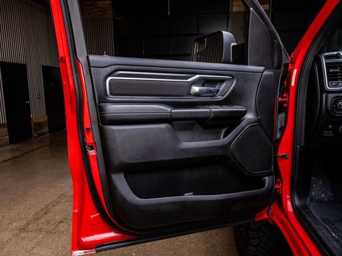 Used 2025 RAM 1500 Big Horn image 36