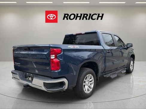 Used 2020 Chevrolet Silverado 1500 LT w/ LT Value Package image 6