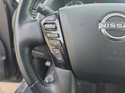 Used 2021 Nissan Armada SL w/ Captain's Chairs Package image 19