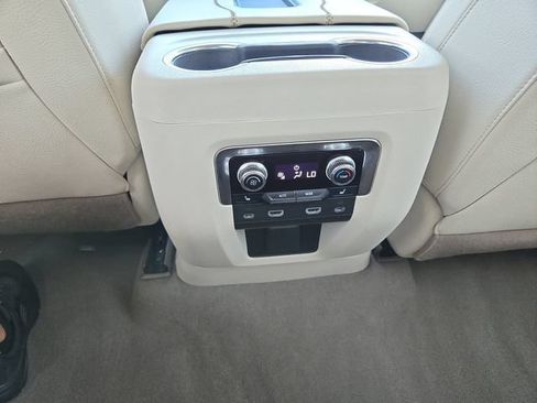 Used 2023 GMC Yukon Denali w/ Max Trailering Package AWD/4WD image 11