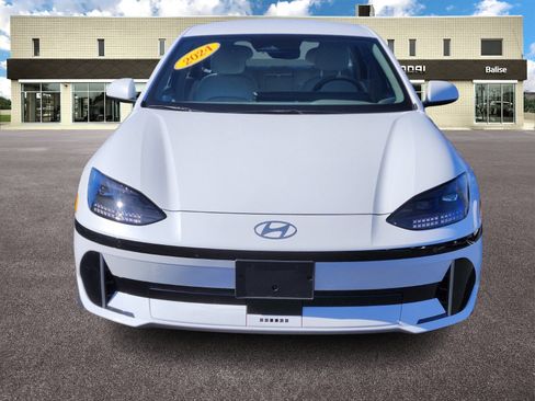 Used 2024 Hyundai Ioniq 6 SEL AWD/4WD image 8