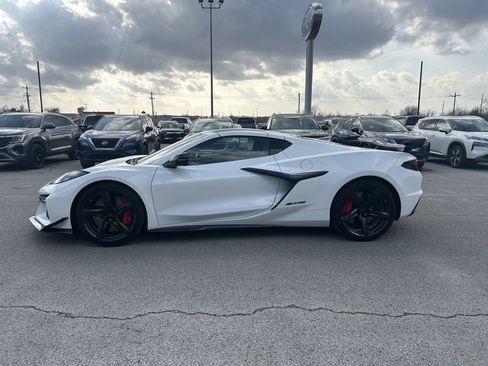 Used 2023 Chevrolet Corvette Z06 w/ Z07 Performance Package image 3