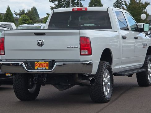 Used 2015 RAM 2500 Tradesman w/ Chrome Appearance Group AWD/4WD image 4
