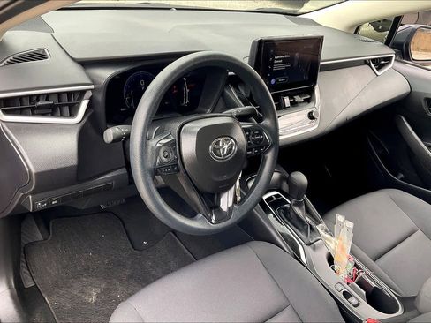 Used 2026 Toyota Corolla LE image 15