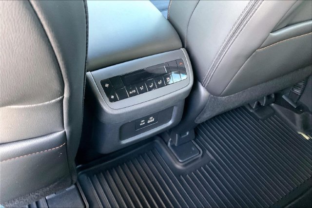 Certified 2025 Nissan Pathfinder Rock Creek AWD/4WD image 31